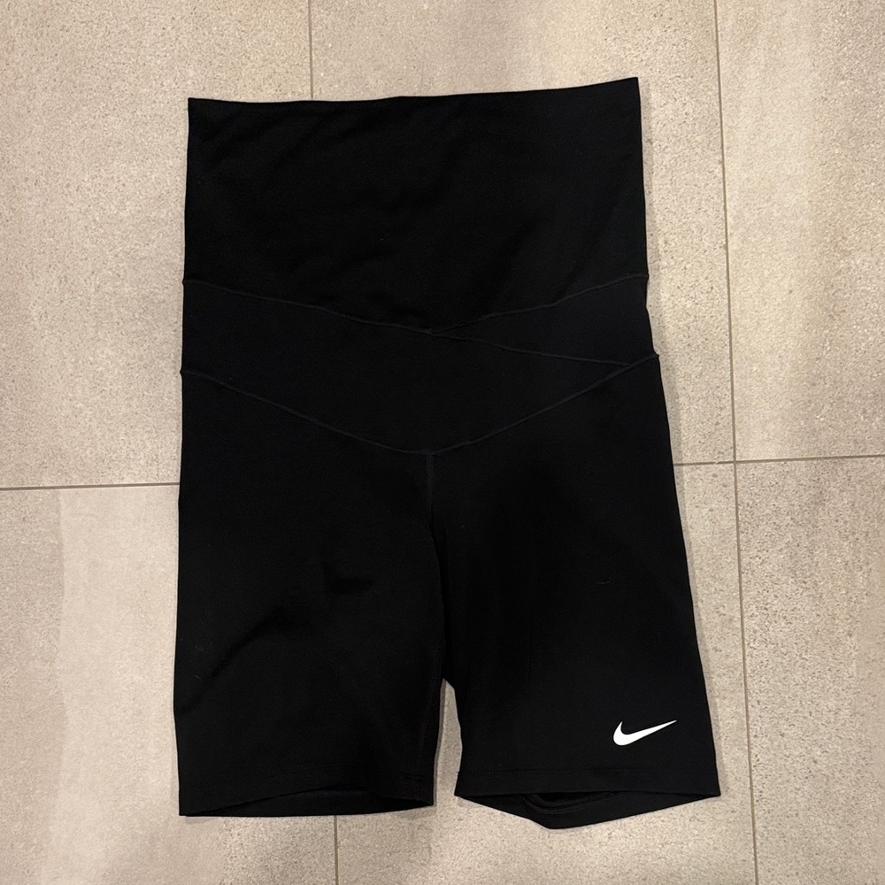 Nike Maternity Black Bike Shorts - Medium